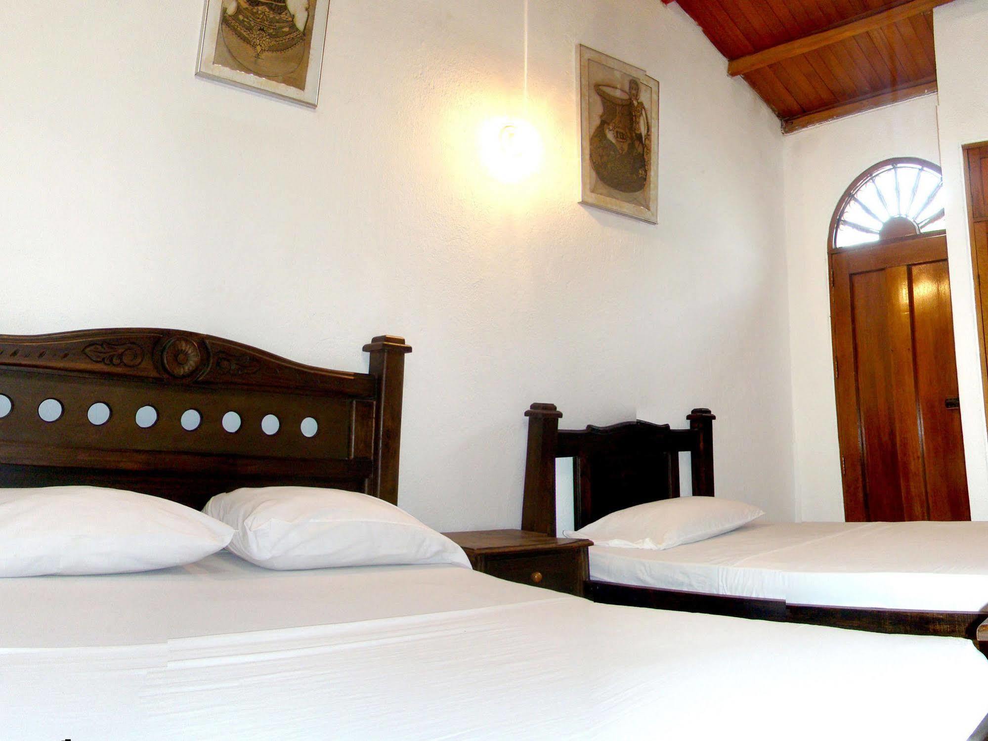 Hotel Casa Vieja سانتا مارتا المظهر الخارجي الصورة